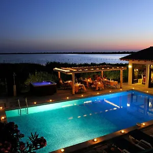Maison L'etrier Bed & Breakfast