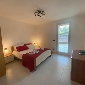  Appartamento Casa Vacanze Sarina Italia