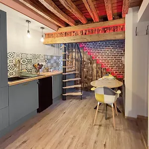 https://apt-logement-cosy-et-fonctionnel.fr-paris.fr
